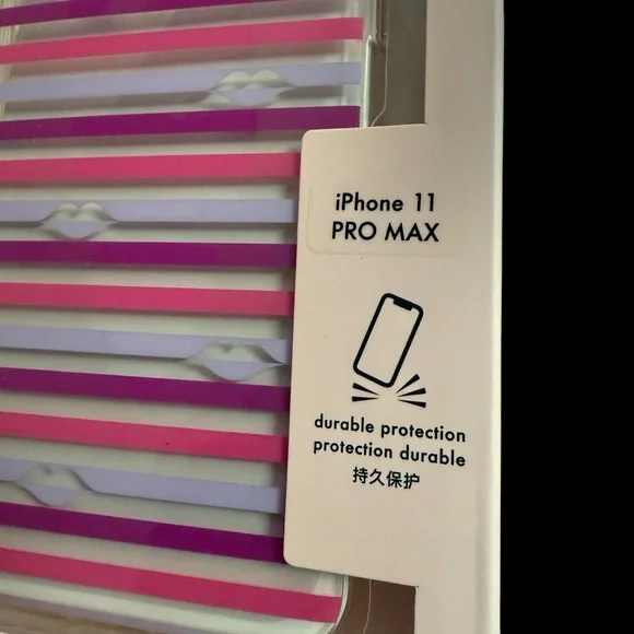 New KATE SPADE iPhone 11 Pro Max Phone Case Lips w/ Stripes - Picture 3 of 6